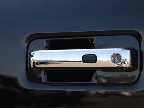 Used 2022 Ford F350 Platinum image 14