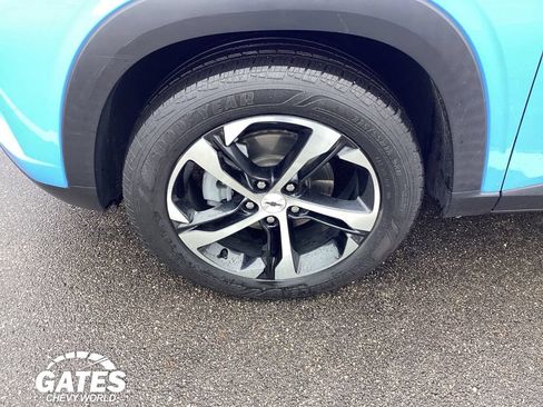 Used 2024 Chevrolet Trax RS FWD image 26