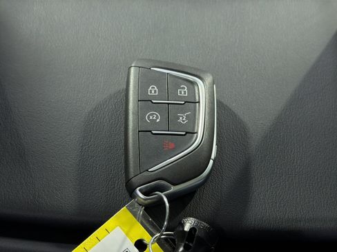Used 2024 Cadillac Lyriq Luxury RWD image 35