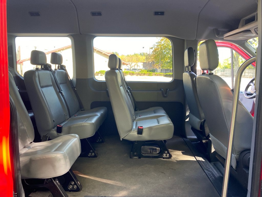 Used 2016 Ford Transit 150 XL RWD image 21