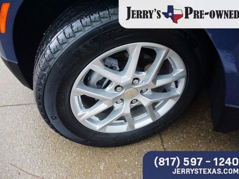 Used 2024 Chevrolet Equinox LT FWD image 9