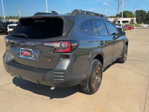 Used 2022 Subaru Outback Wilderness image 7