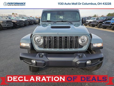 New 2026 Jeep Gladiator Sport image 2