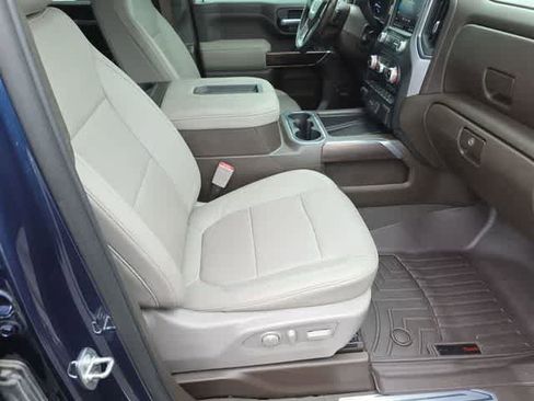 Used 2021 GMC Sierra 2500 SLT w/ SLT Premium Package AWD/4WD image 24