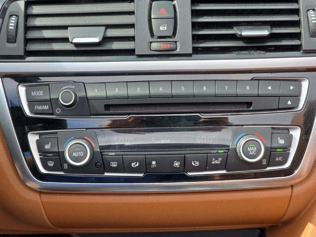 Used 2016 BMW 428i Convertible w/ Technology Package RWD image 29