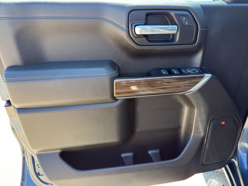 Used 2019 Chevrolet Silverado 1500 RST AWD/4WD image 14
