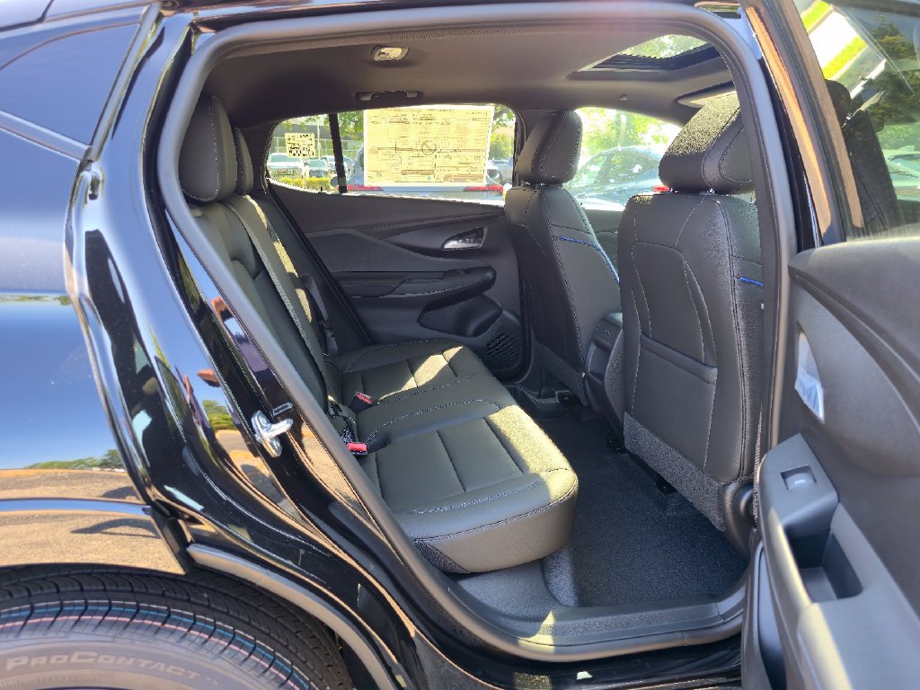 New 2026 Buick Envista Sport Touring w/ Convenience I Package FWD image 26