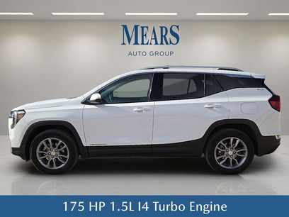 Used 2024 GMC Terrain SLT