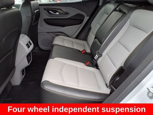 Used 2020 GMC Terrain SLT image 25