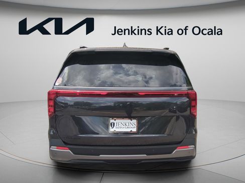 New 2026 Kia Carnival SX image 4