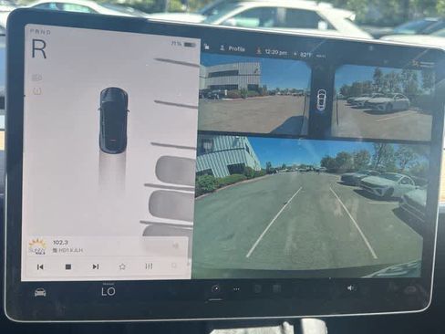 Used 2024 Tesla Model Y Long Range image 9