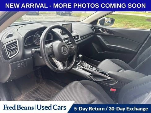 Used 2016 MAZDA MAZDA3 i Touring FWD image 11