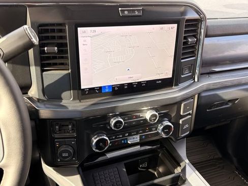 Used 2025 Ford F350 Lariat w/ Black Appearance Package AWD/4WD image 20