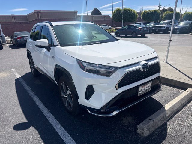 Used 2023 Toyota RAV4 SE w/ Weather & Moonroof Package AWD/4WD image 1