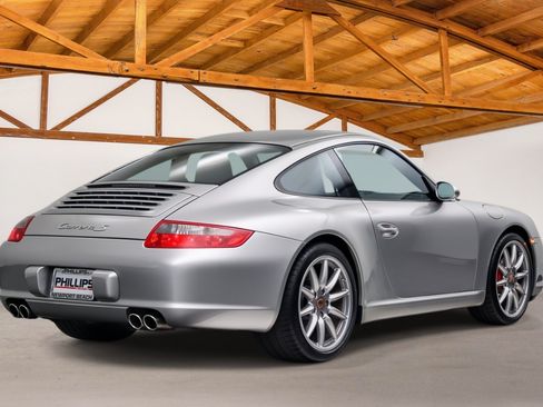 Used 2008 Porsche 911 Carrera S RWD image 5
