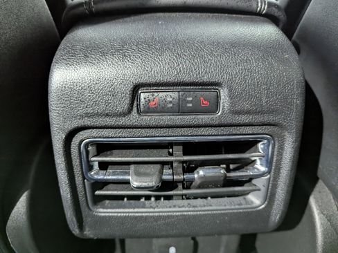 Used 2022 Lincoln Corsair AWD w/ Equipment Group 101A image 12