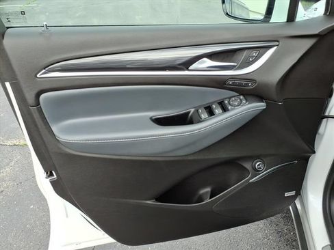 Used 2023 Buick Enclave Premium w/ Experience Buick Package FWD image 31