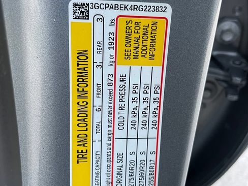 Certified 2024 Chevrolet Silverado 1500 Custom RWD image 28