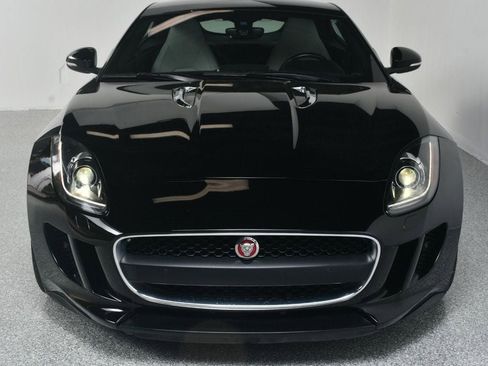 Used 2017 Jaguar F-TYPE Coupe RWD image 16