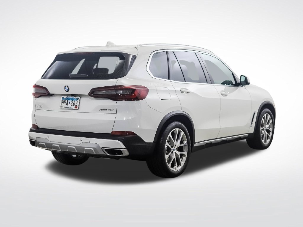 Used 2022 BMW X5 xDrive40i w/ Premium Package AWD/4WD image 5