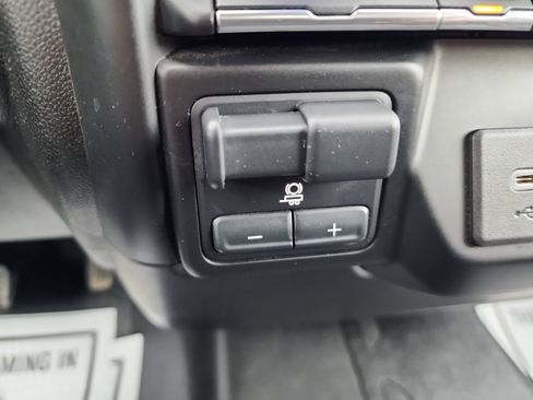 Used 2021 Chevrolet Silverado 2500 LT w/ All Star Edition image 15