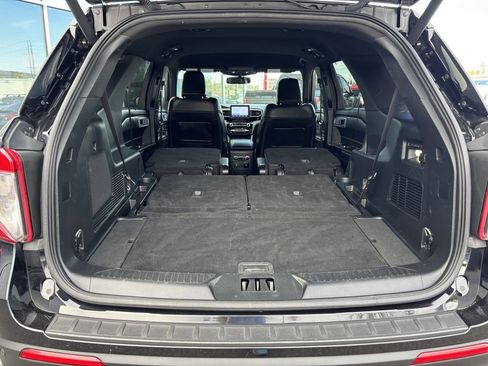 Used 2023 Ford Explorer ST AWD/4WD image 31