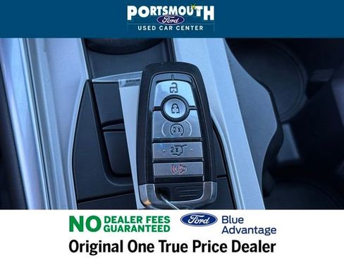 Certified 2022 Ford Explorer XLT w/ Equipment Group 202A image 13