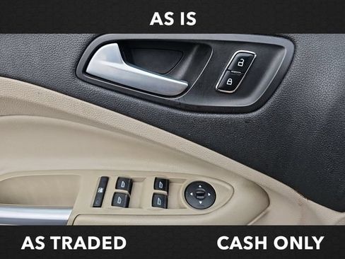Used 2016 Ford Escape SE FWD image 25