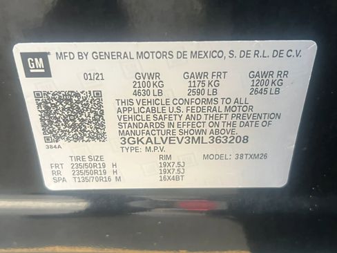Used 2021 GMC Terrain SLT w/ Infotainment Package II AWD/4WD image 32
