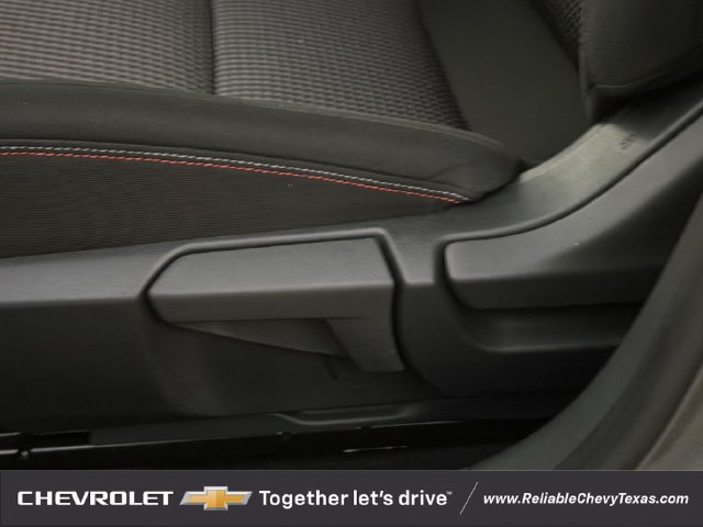 Used 2026 Nissan Sentra SR w/ Floor Mat Package FWD image 29