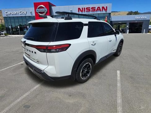 Used 2024 Nissan Pathfinder Rock Creek AWD/4WD image 8
