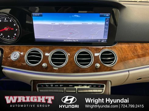 Used 2019 Mercedes-Benz E 300 4MATIC image 25