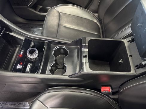 Used 2024 Jeep Grand Cherokee Limited w/ Black Appearance Package image 29