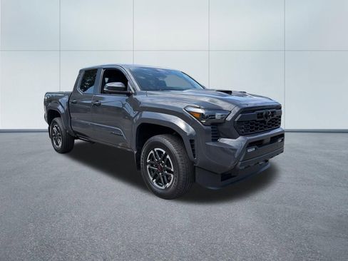 Used 2026 Toyota Tacoma TRD Sport w/ TRD Sport Premium Package AWD/4WD image 4