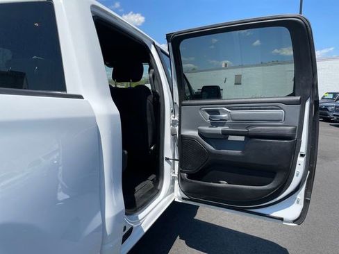 Used 2023 RAM 1500 Big Horn AWD/4WD image 16