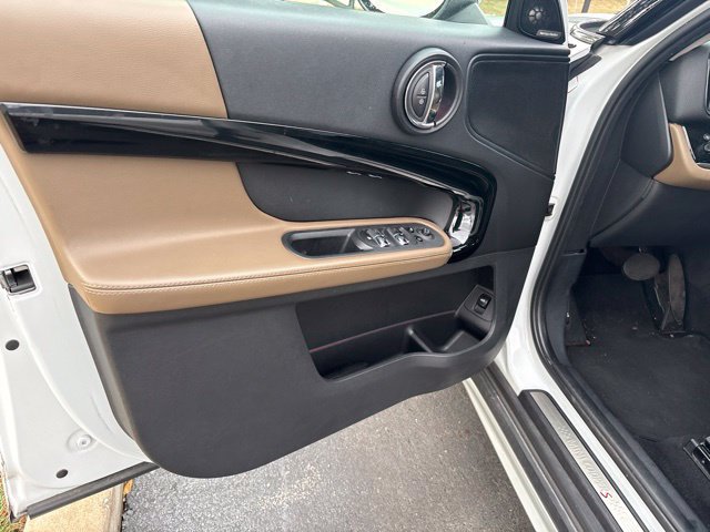 Used 2018 MINI Cooper Countryman S FWD image 8