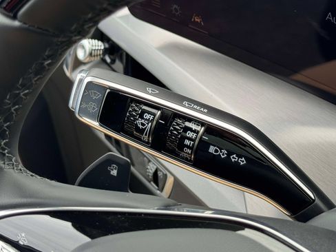 Certified 2026 Cadillac Vistiq Luxury w/ LPO, Floor Liner Package AWD/4WD image 10