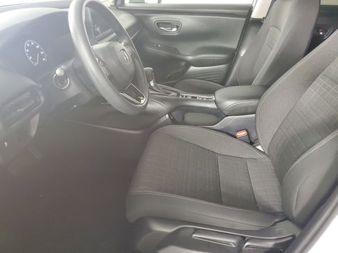 Certified 2024 Honda HR-V LX image 11