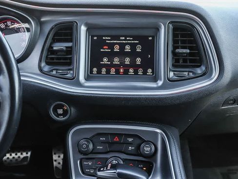 Used 2021 Dodge Challenger SXT RWD image 13