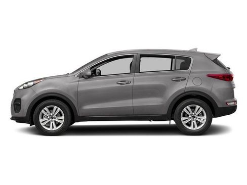 Used 2017 Kia Sportage LX image 6