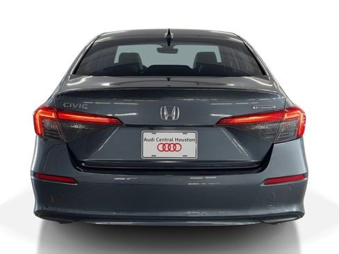 Used 2023 Honda Civic Touring image 10