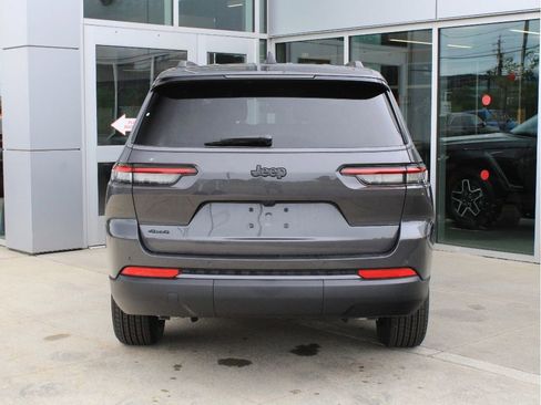 New 2026 Jeep Grand Cherokee L 4WD image 7