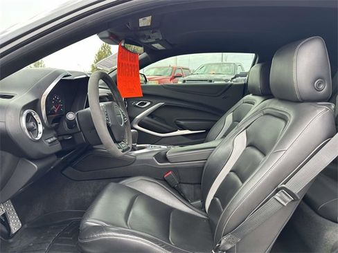 Used 2018 Chevrolet Camaro LT image 16