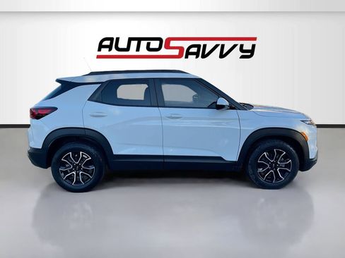 Used 2024 Chevrolet TrailBlazer ACTIV w/ Convenience Package FWD image 8