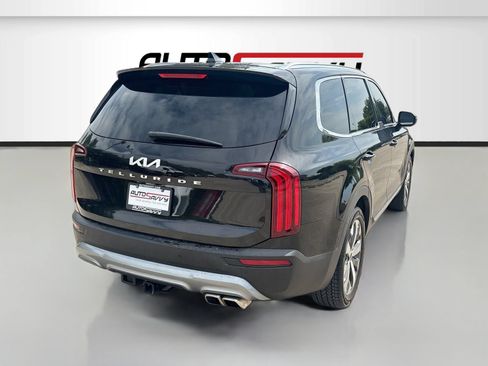 Used 2022 Kia Telluride EX w/ EX Premium Package FWD image 7