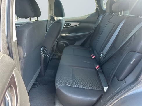 Used 2021 Nissan Rogue Sport S FWD image 13
