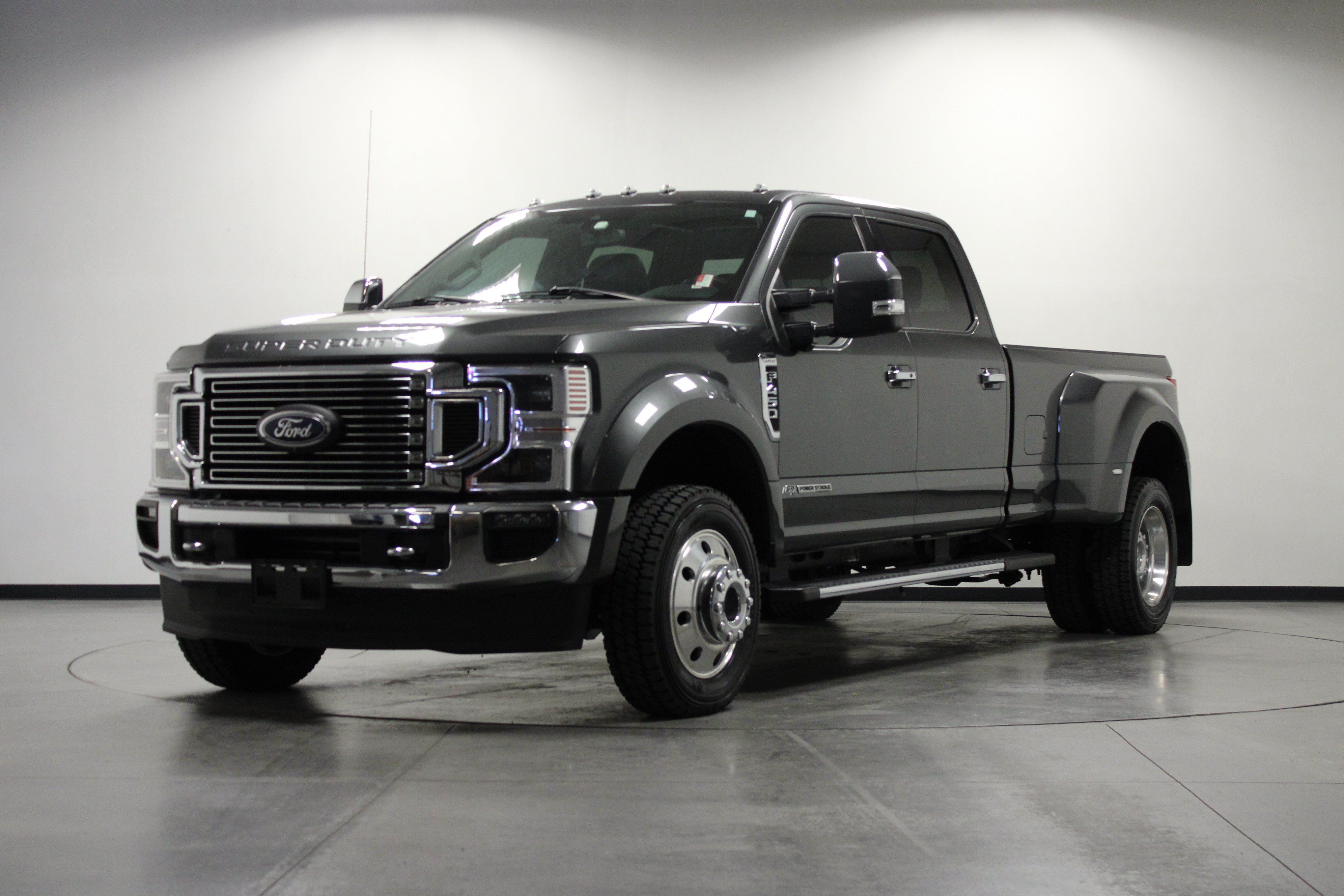 Used 2020 Ford F450 Lariat w/ Lariat Ultimate Package AWD/4WD image 8