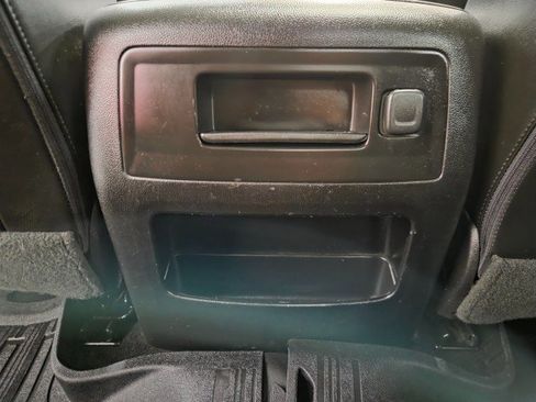 Used 2016 GMC Sierra 3500 Denali w/ Duramax Plus Package image 74