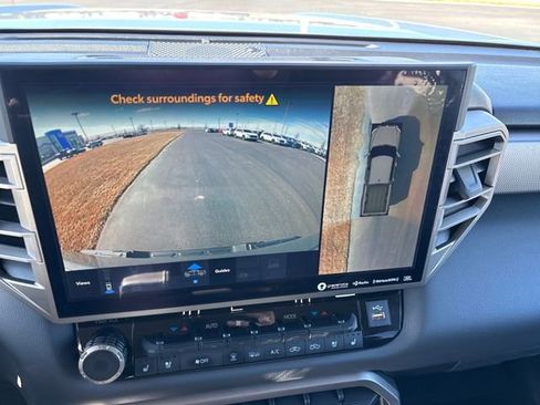Used 2024 Toyota Tundra Limited image 20