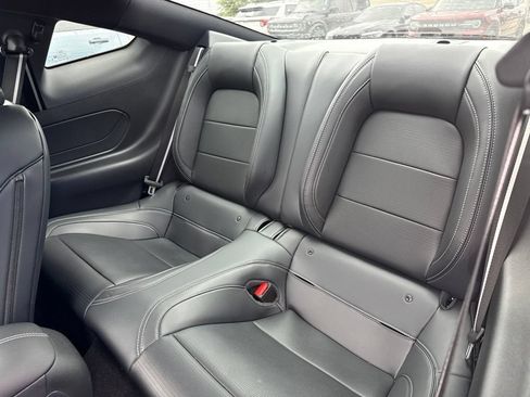 Used 2025 Ford Mustang GT Premium RWD image 5